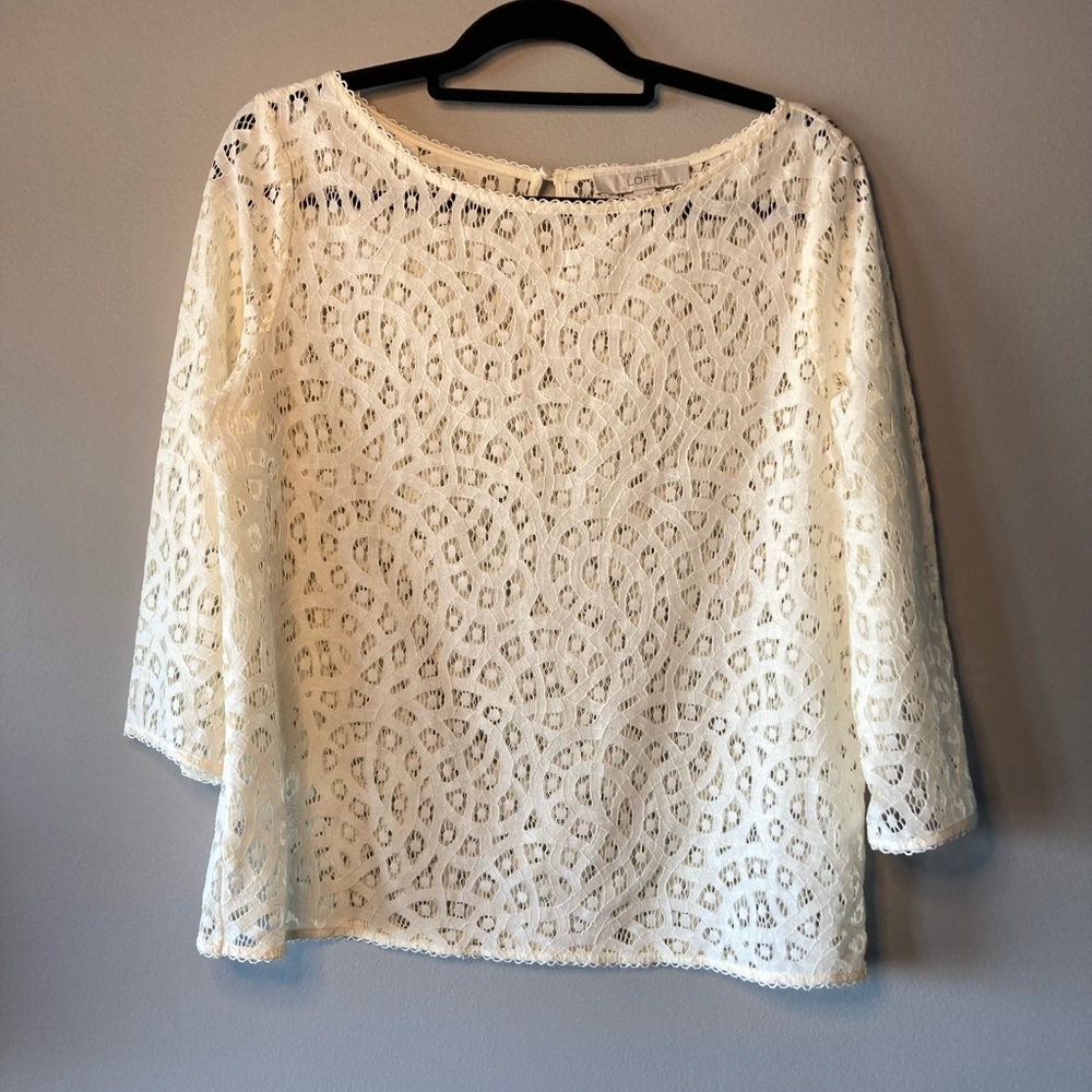 SOLD❤️Ann Taylor Loft Ivory Lace Top M Sexy Boho Cotton. - Picture 1 of 6